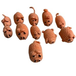 Tiny Knitted Amigurumi Pigs Lot of 11 Curly and Straight Tails Knit Pig Farm